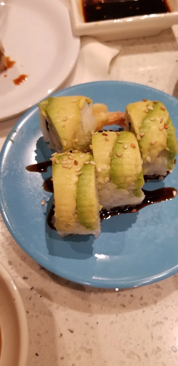 R2. Spicy Salmon Roll (6 pcs)