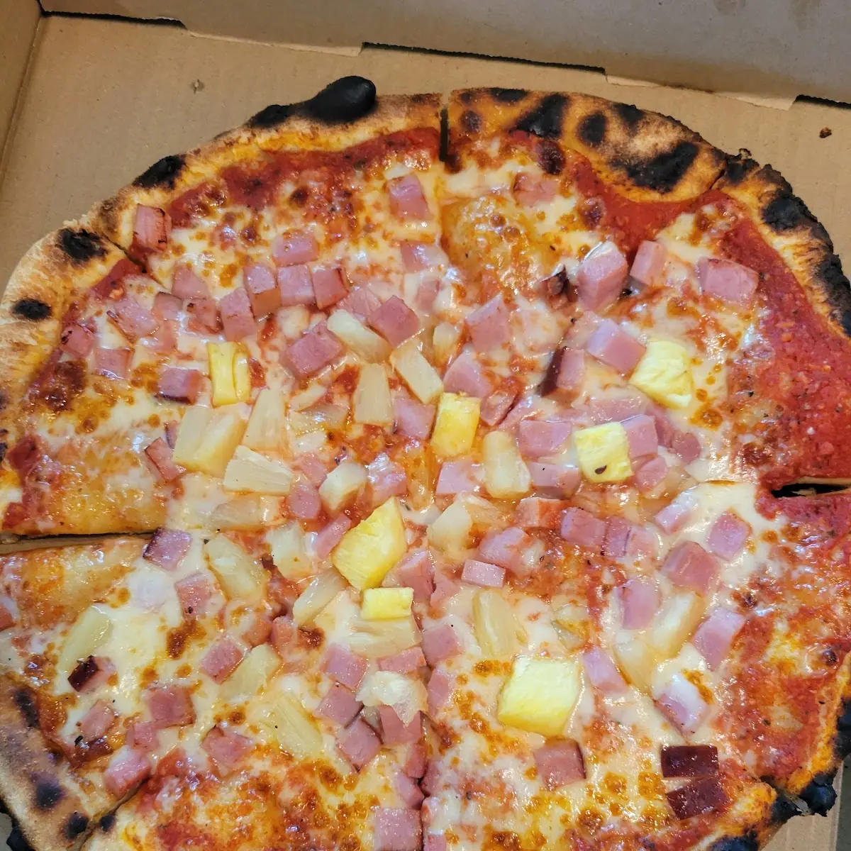 Hawaiian Pizza
