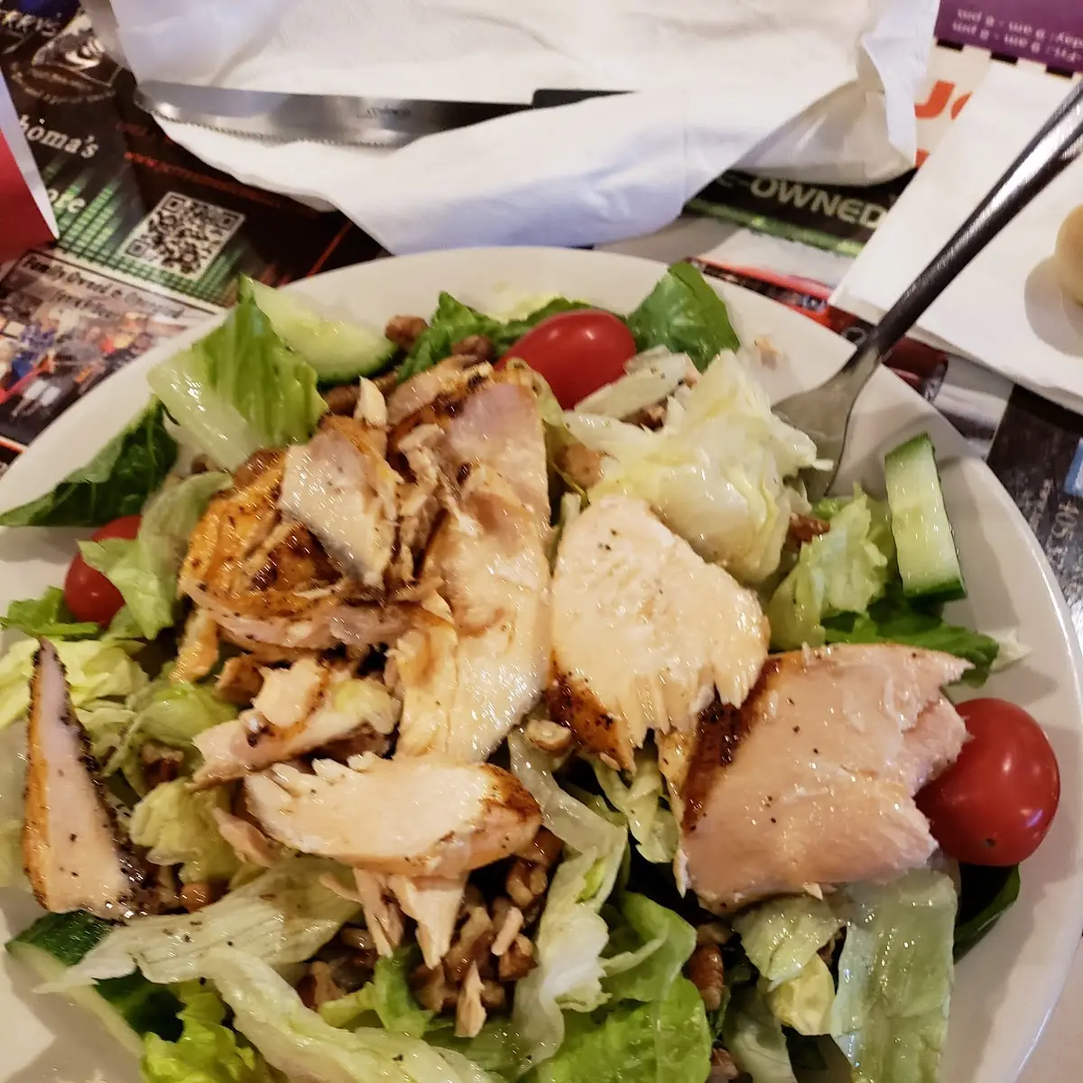 Grilled Salmon Salad