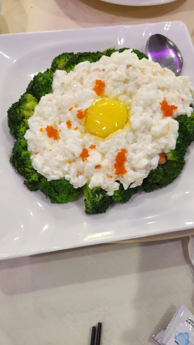 Scrambled Egg White with Scallop Fish Roe and Raw Egg Yolk 赛螃蟹, Royal Taste Chinese Cuisine 粤食粤美2.0