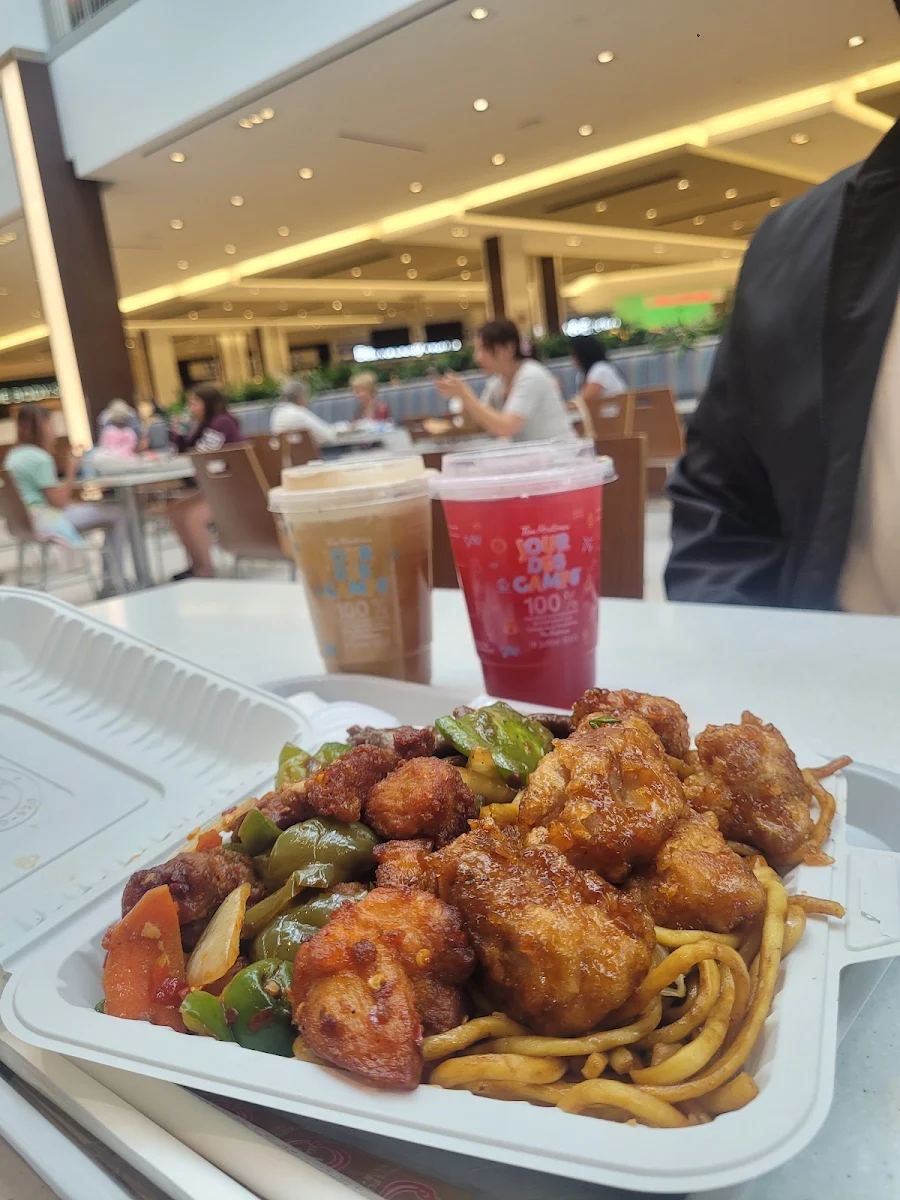 Famous Chicken & Ginger Beef