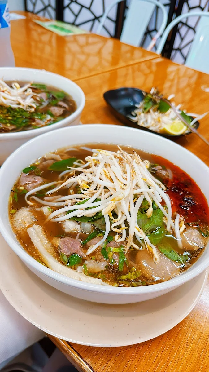 Highlights, Mekong Riverside Vietnamese & Chinese Cuisines