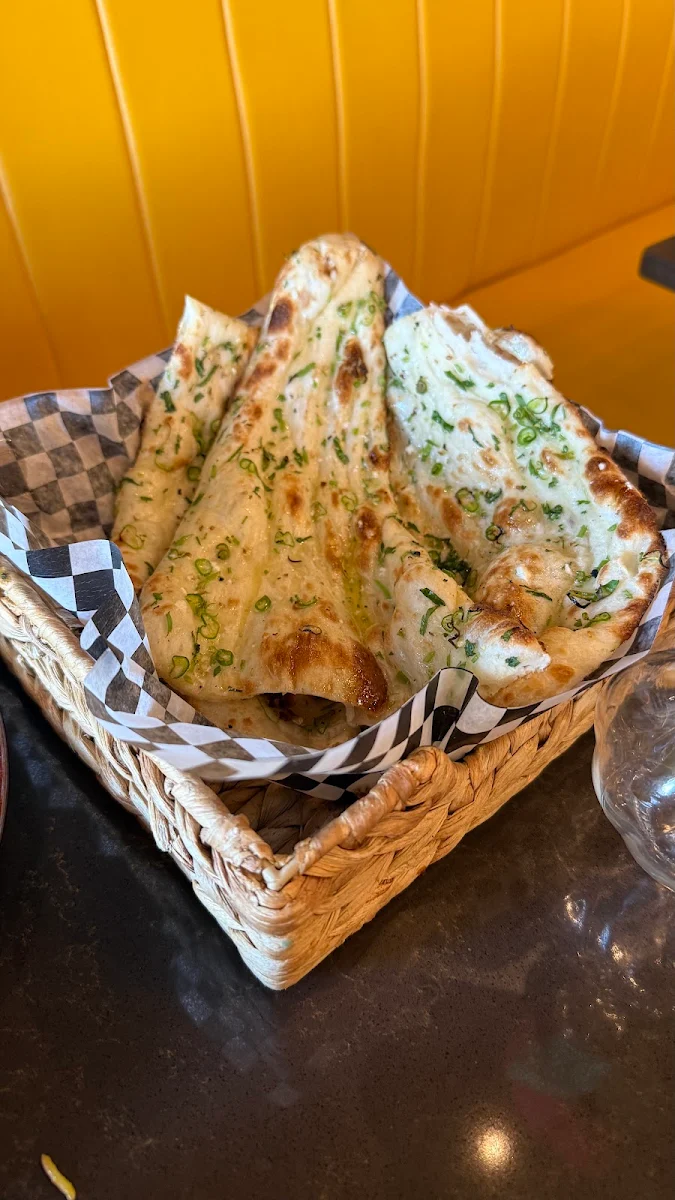 BUTTER NAAN