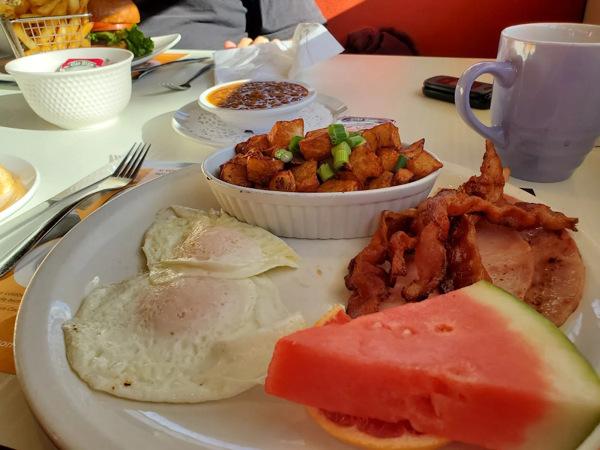 2 Ouefs Bacon, Allô mon Coco Saint-Eustache