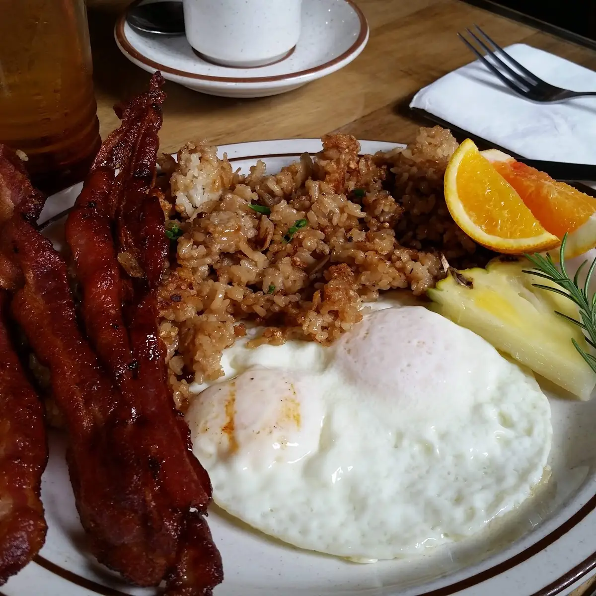 Eggs and Crispy Bacon
