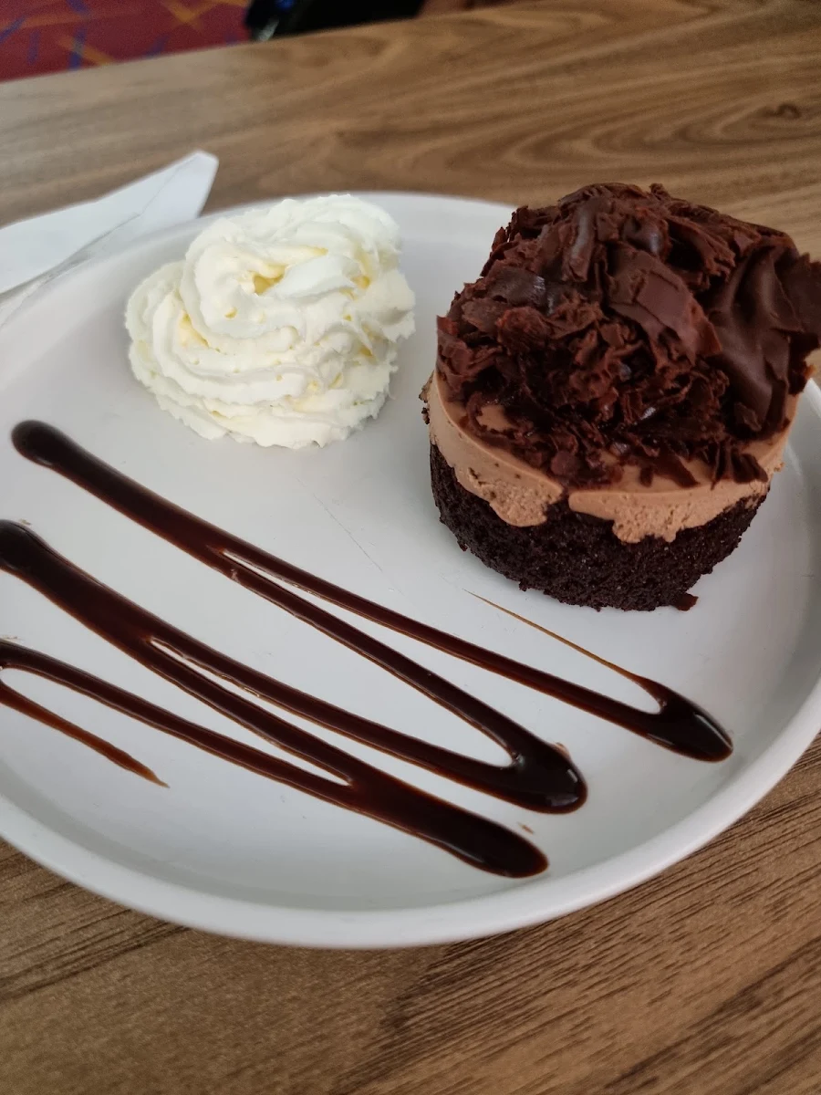 Death by Chocolate Cake, LIONS@springwood