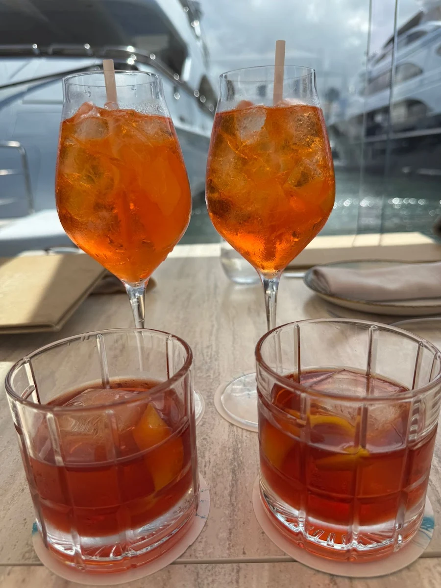 Cognac Mango Iced Tea, La Luna Beach Club