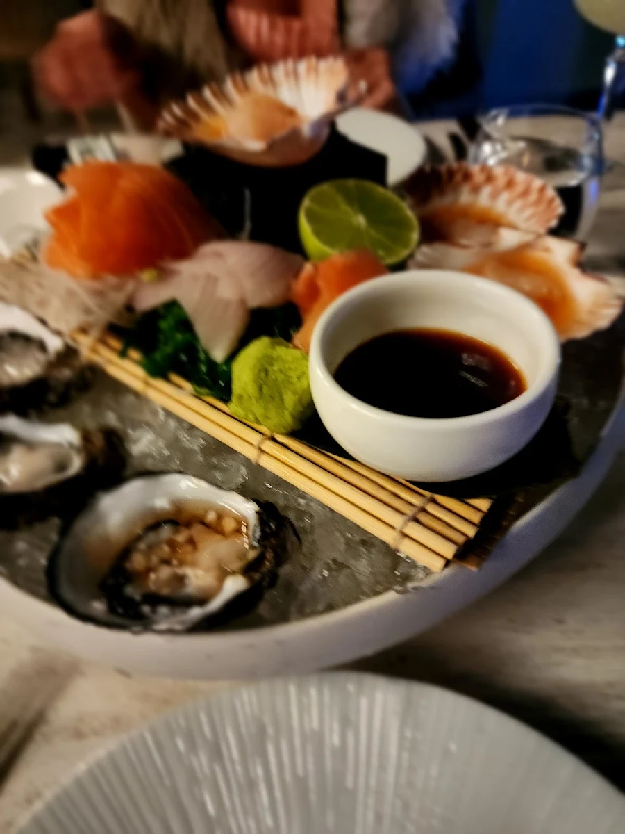 Sashimi Seafood Platter