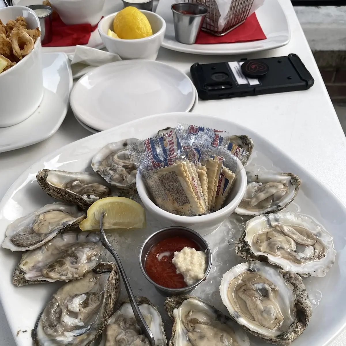 Fresh Oysters on Ice with Mignonette