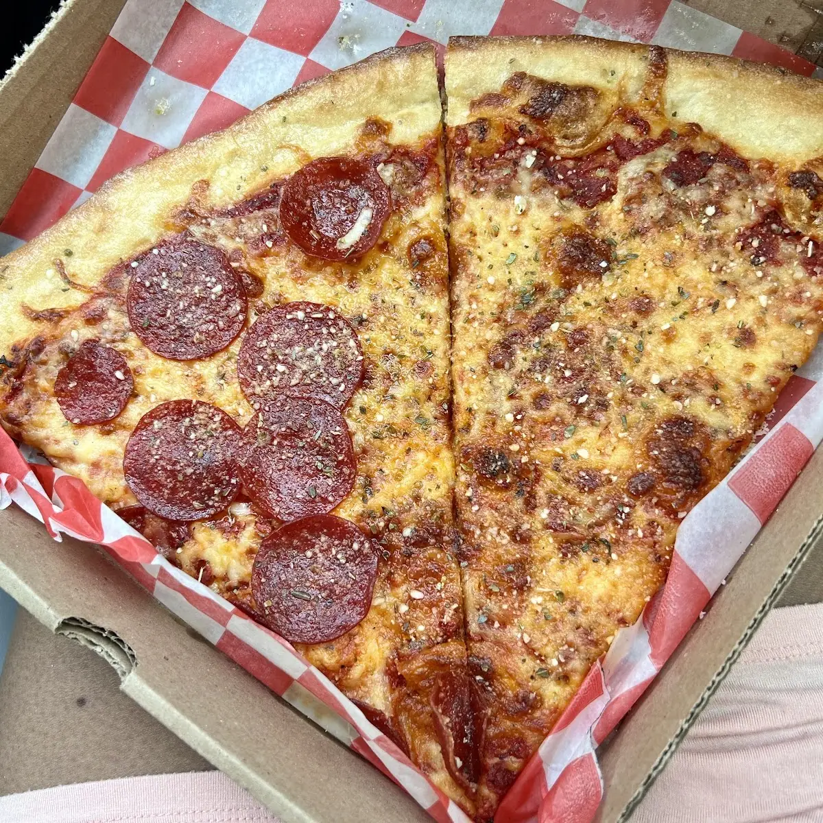 Pepperoni Pizza & Cheese Pizza