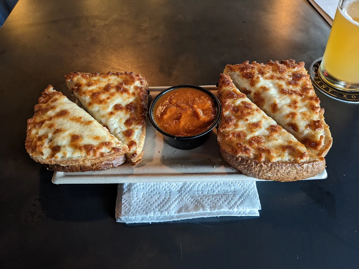 Garlic Cheese Bread