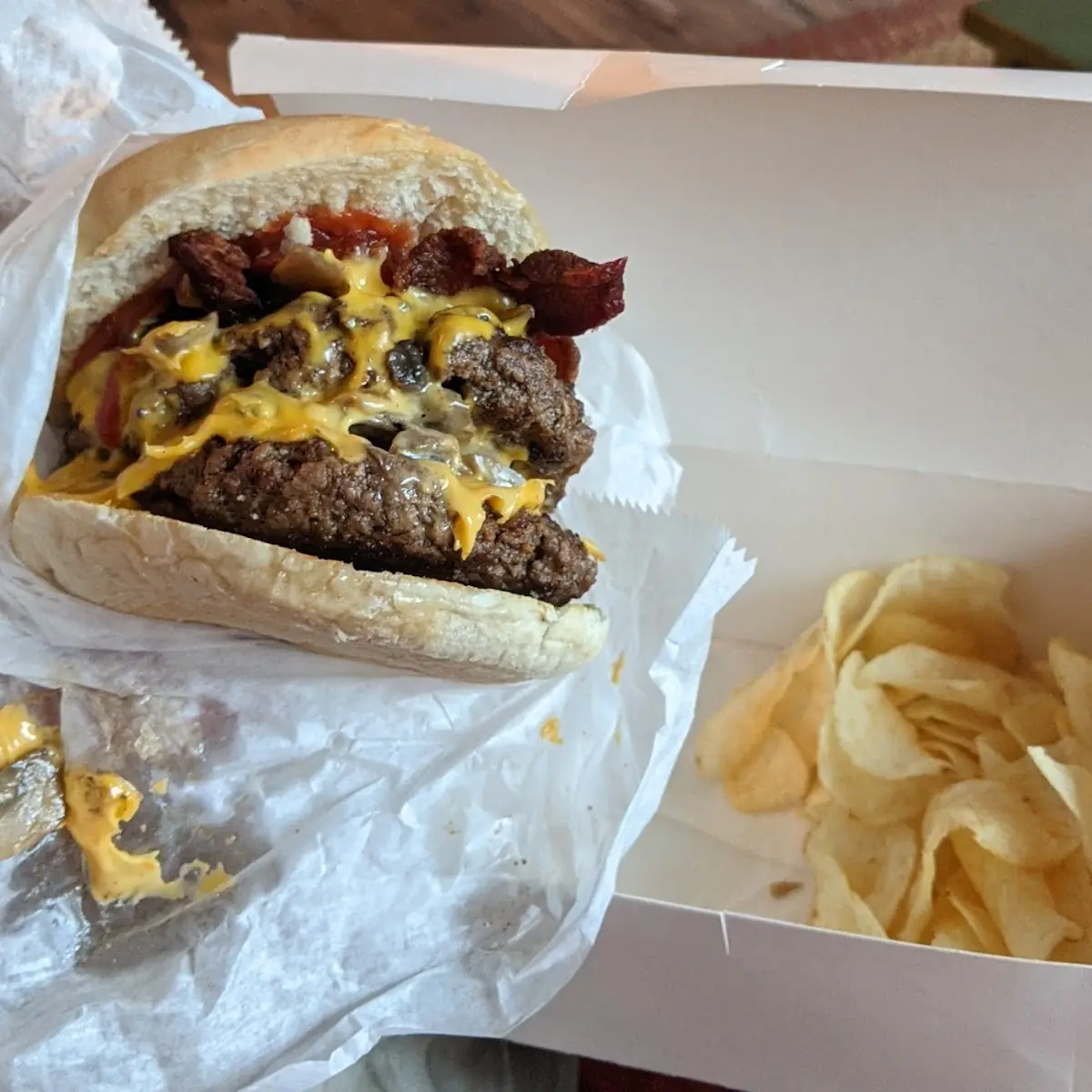 Double Bacon Cheeseburger with Bacon Frys