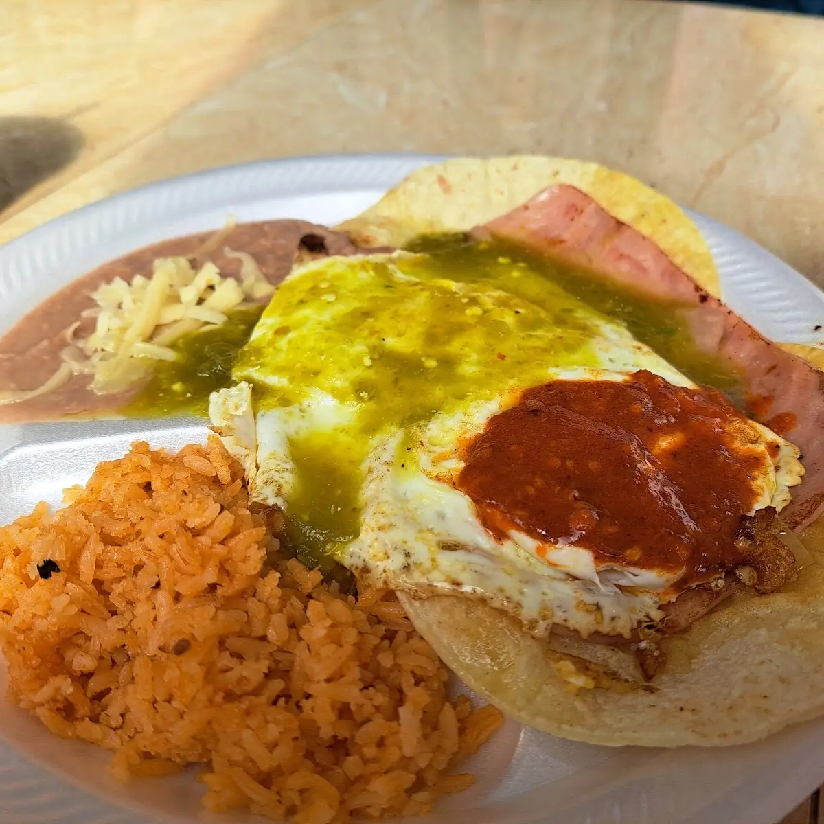 Huevos Divorciados Divorced Eggs