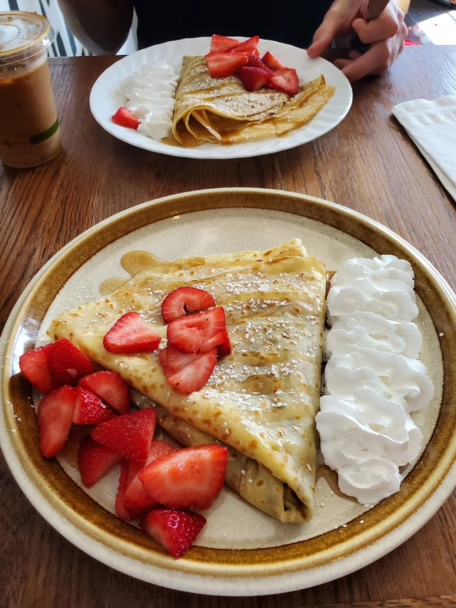 Strawberry Nutella Crepe