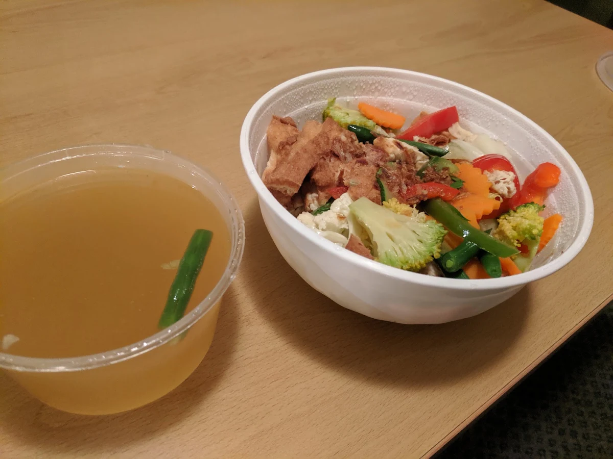 Vegan Vegetable Noodle Soup, Pho Street Cairns