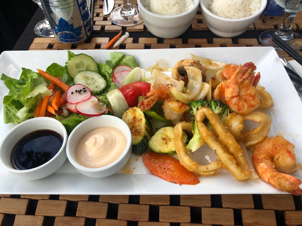 Cervettes Et Calmars Au Sel Et Poivre, Restaurant Lanterne