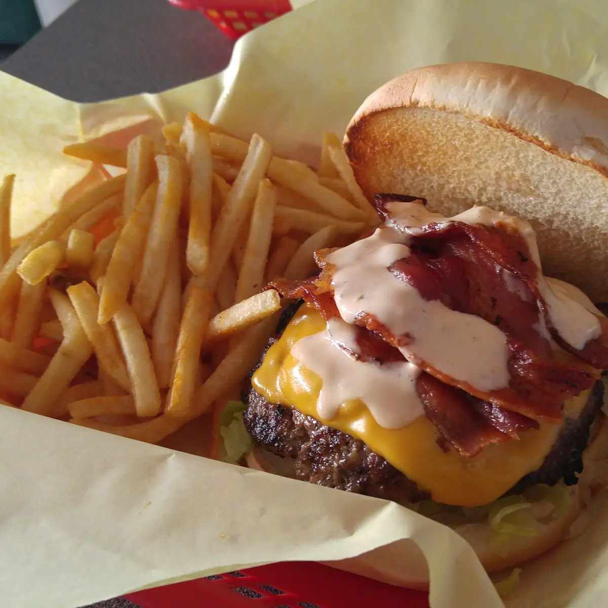 Jalapeno Ranch Bacon Cheeseburger