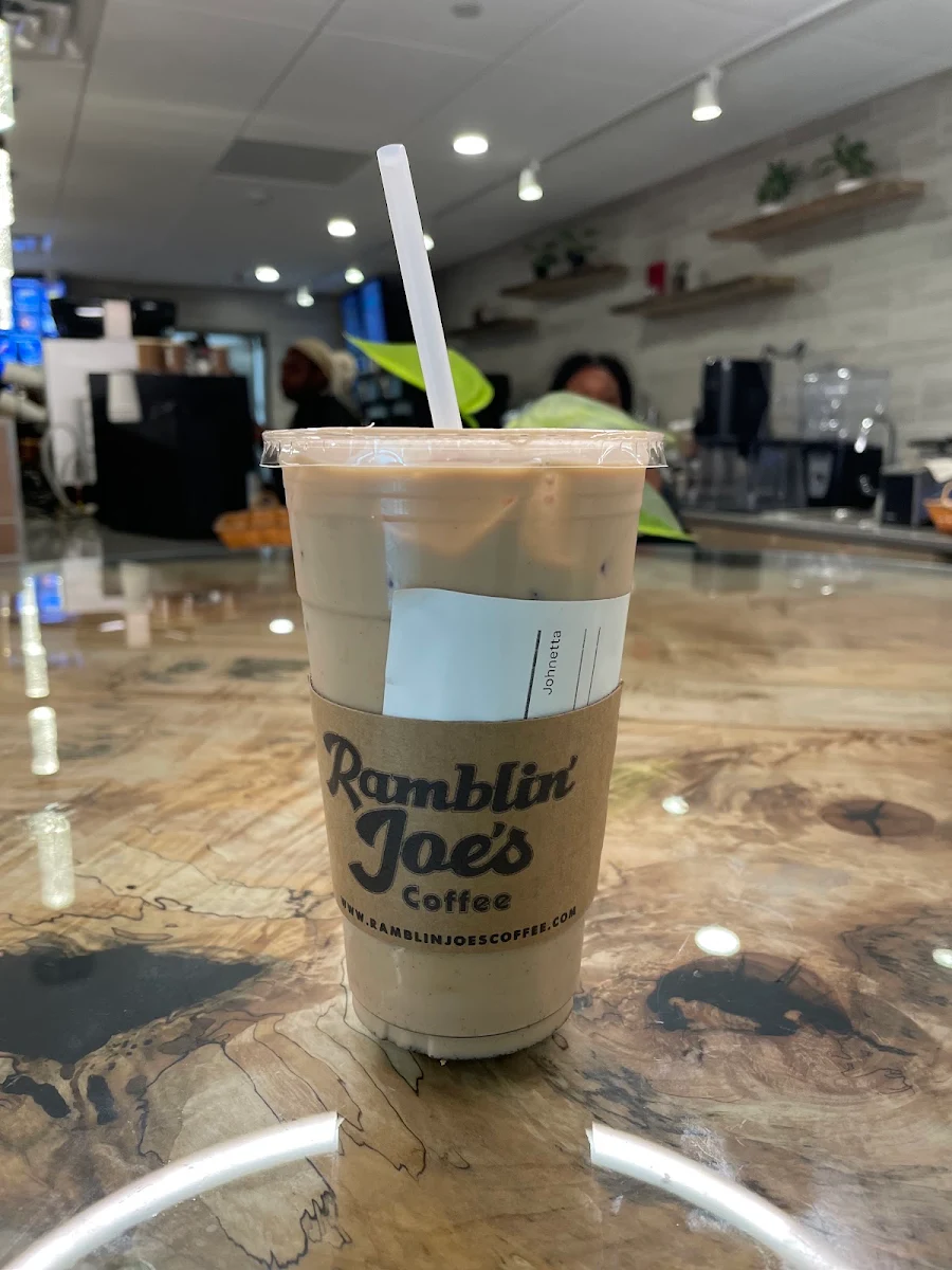 Iced Vanilla Latte