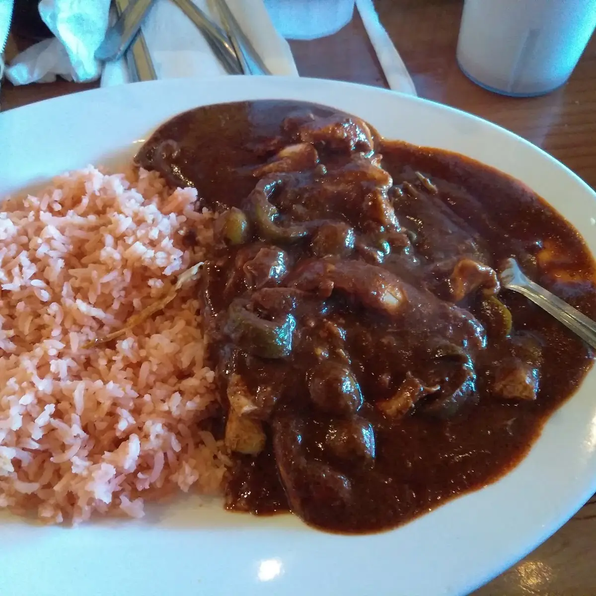 Pollo En Mole Poblano