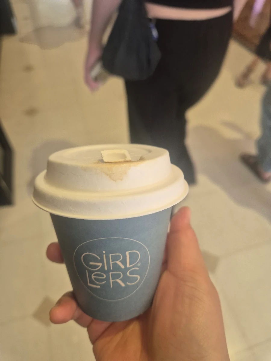 Highlights, Girdlers Café - Castle Towers