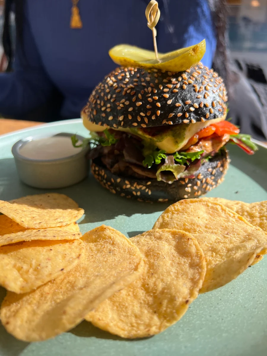 Highlights, Girdlers Café - Castle Towers