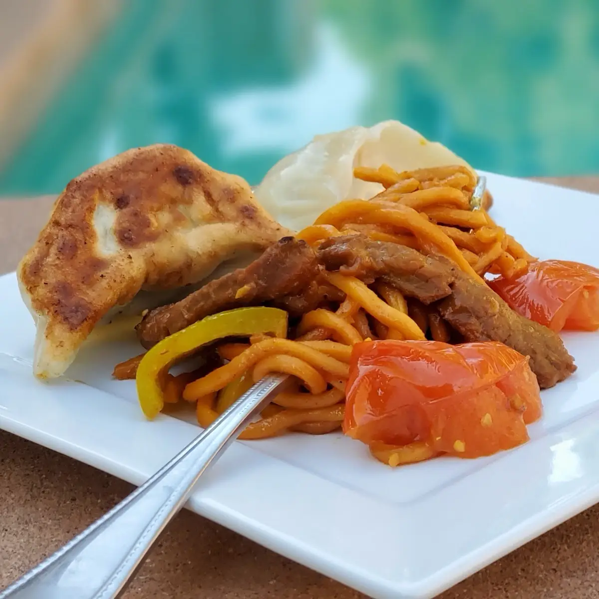 Tomato Beef Chow Mein with Curry