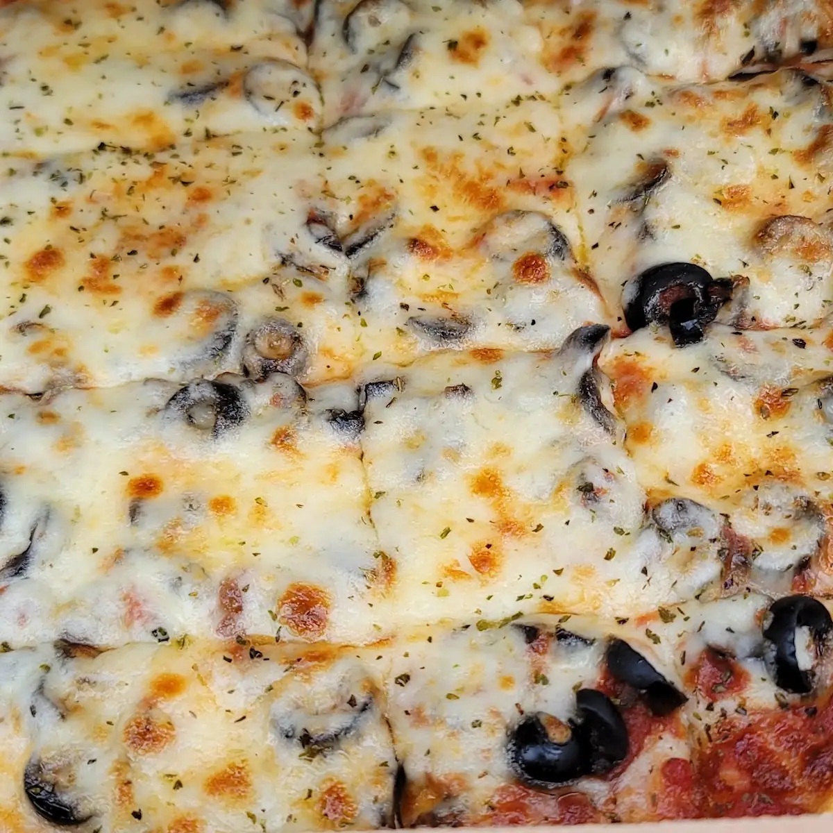 Olive and Cheese Thin Crust
