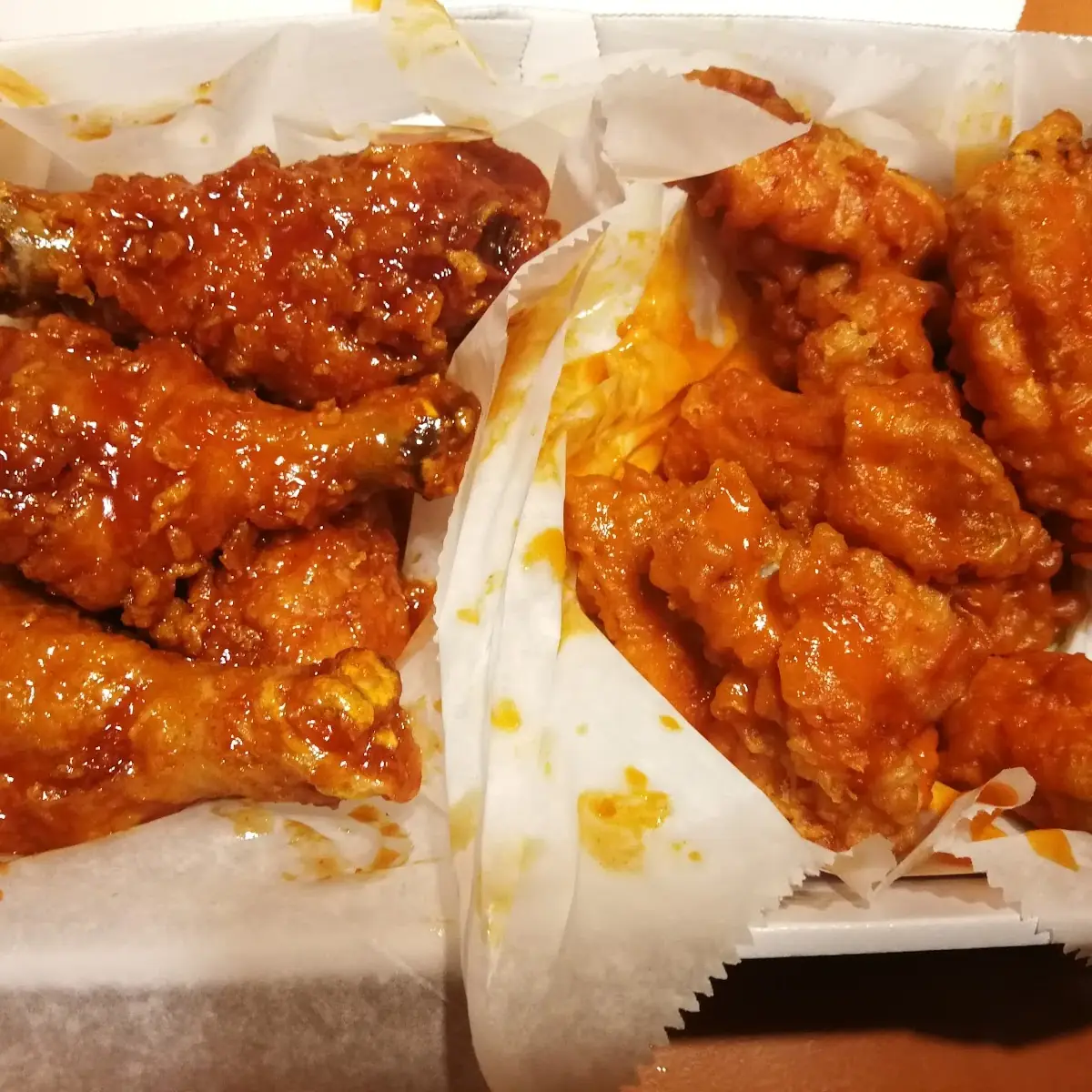 Special Spicy Drumsticks and Buffalo Chicken Wings