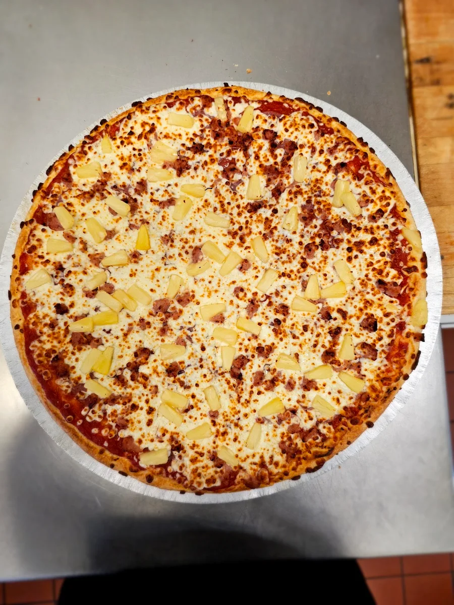 Hawaiian Delight Pizza