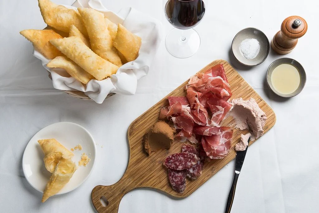 Salumi Gnocco Fritto E Tigelle, Trattoria Emilia