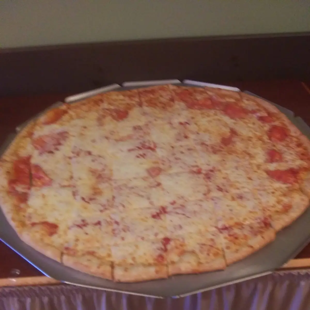 Giant Pizza