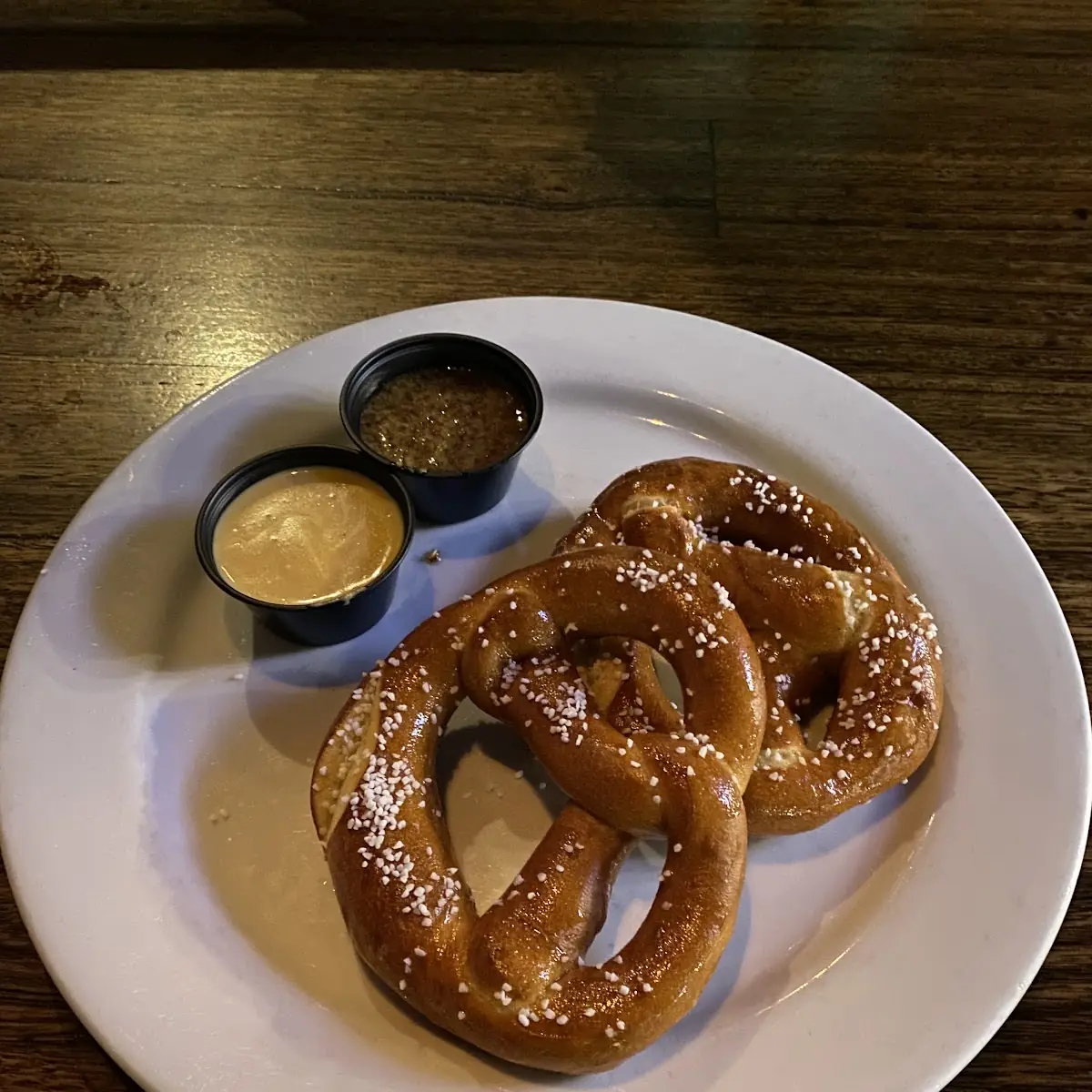 Bavarian Pretzel & Beer Cheese
