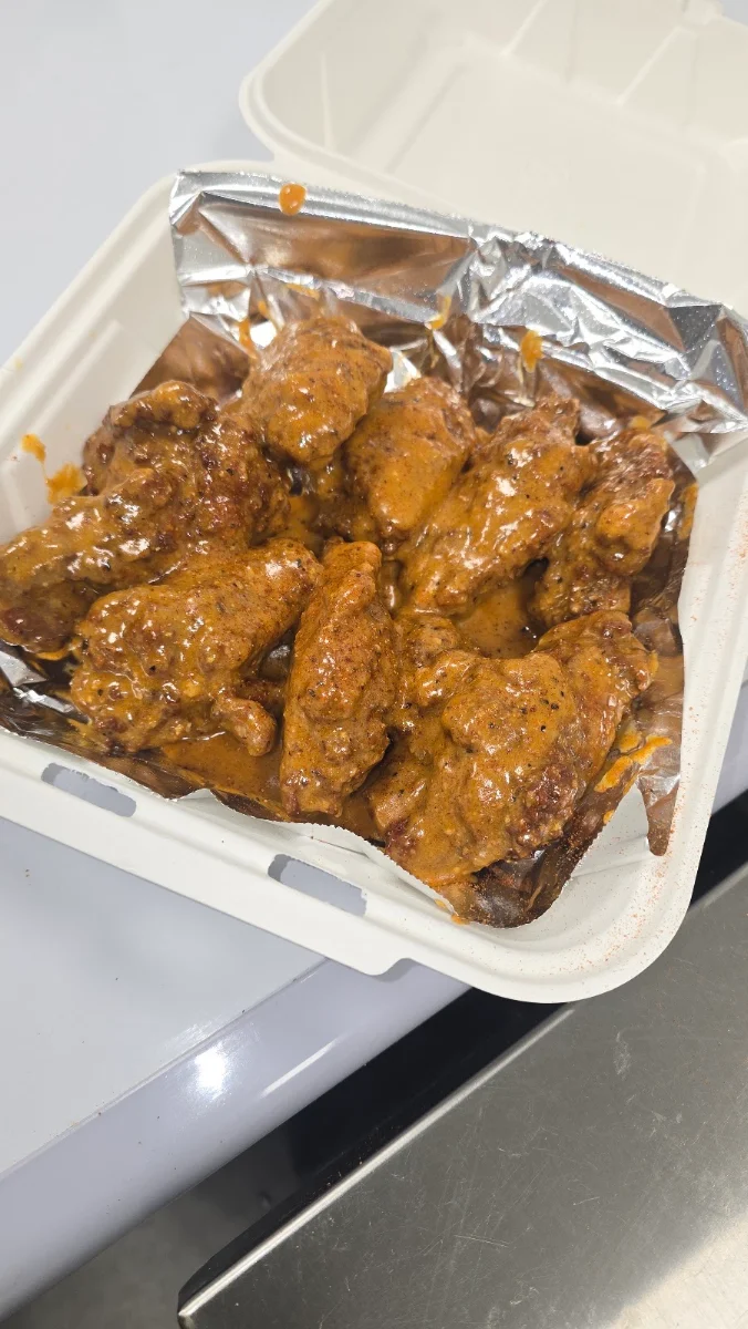 Zeeks Wings