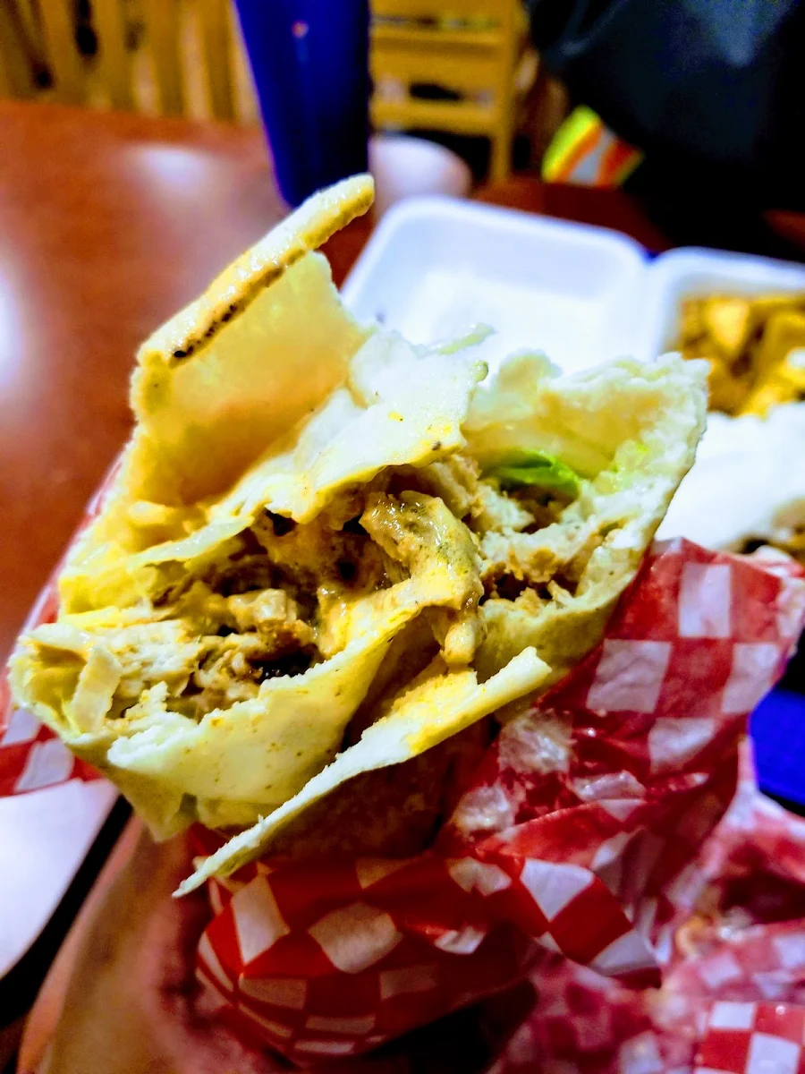 Highlights, Shawarma Palace