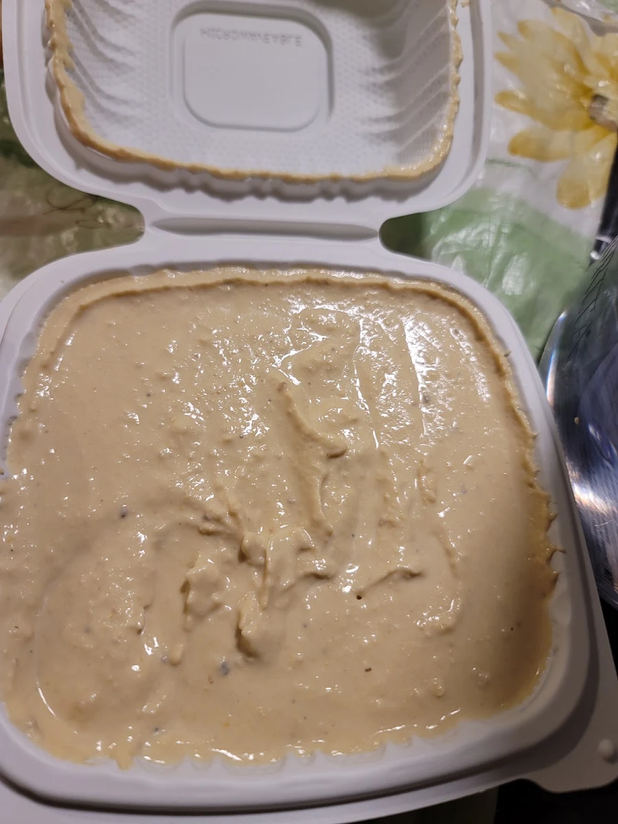 Hummi, Shawarma Palace