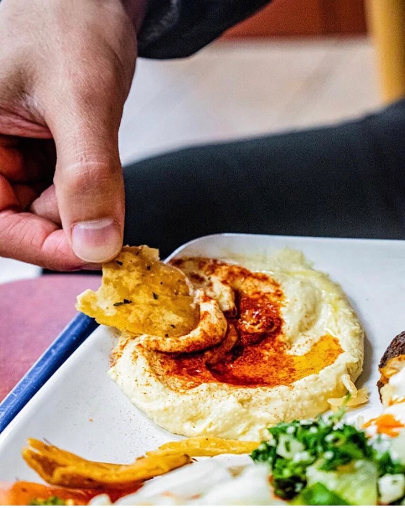 Hummus, Shawarma Palace