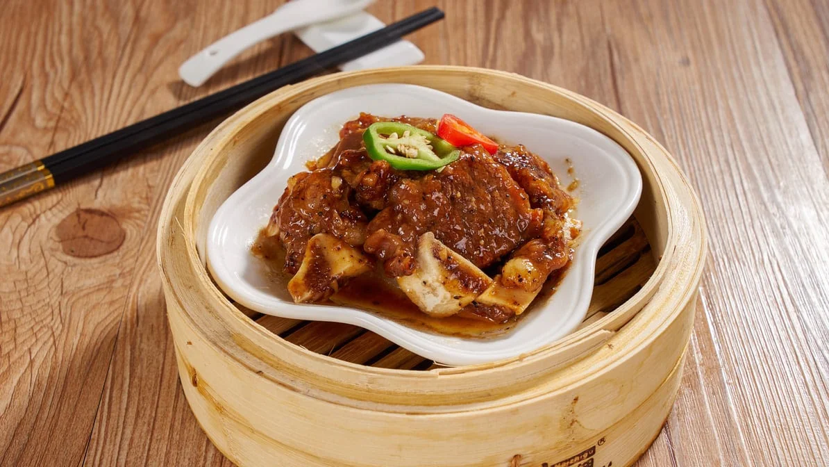 Highlights, Dim Sim & More