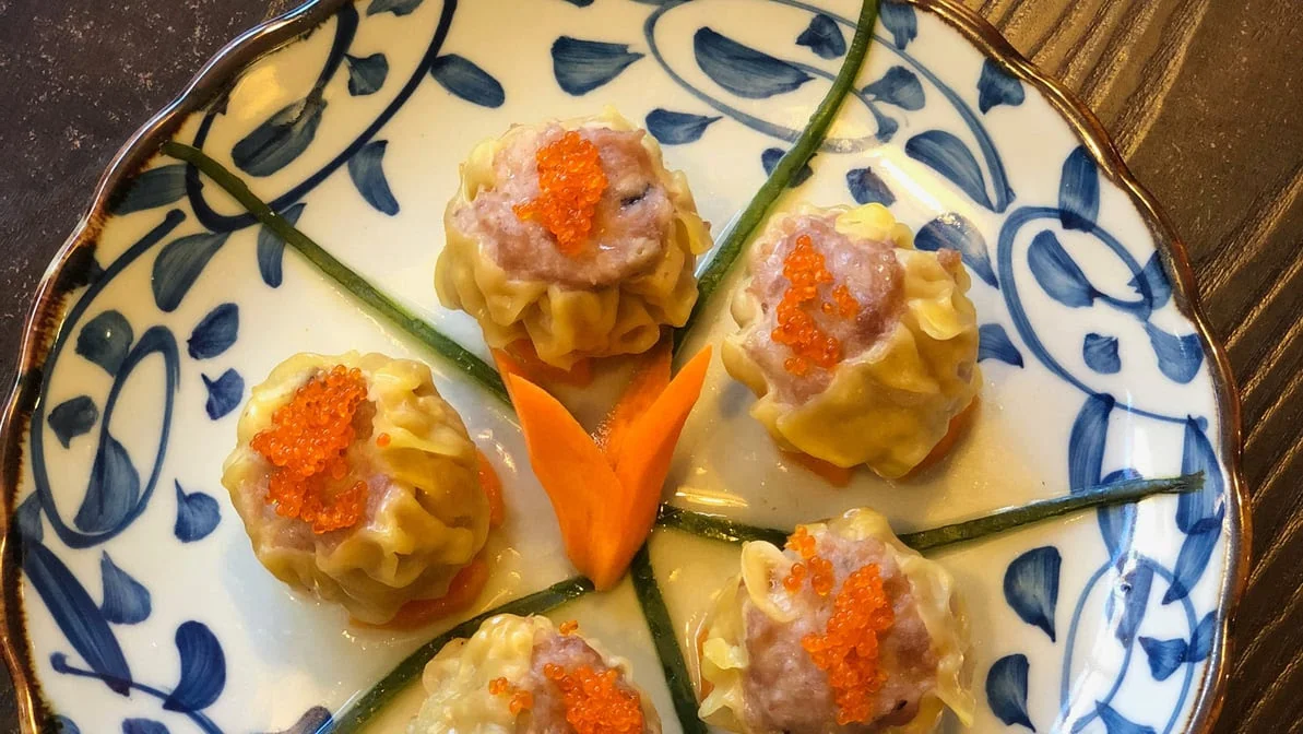 Highlights, Dim Sim & More