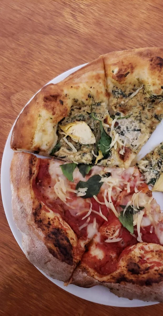 Avo Maria Pizza