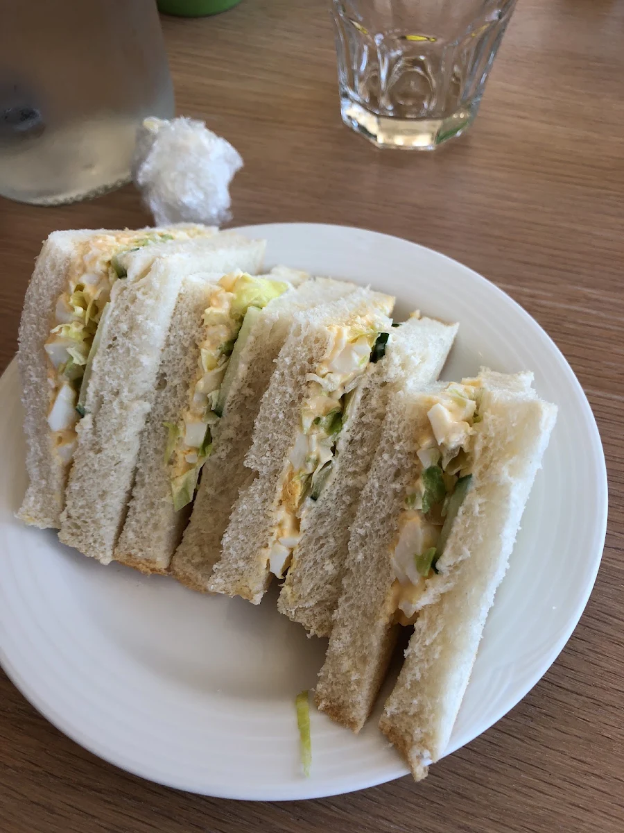 Highlights, Neighbourhood Cafe