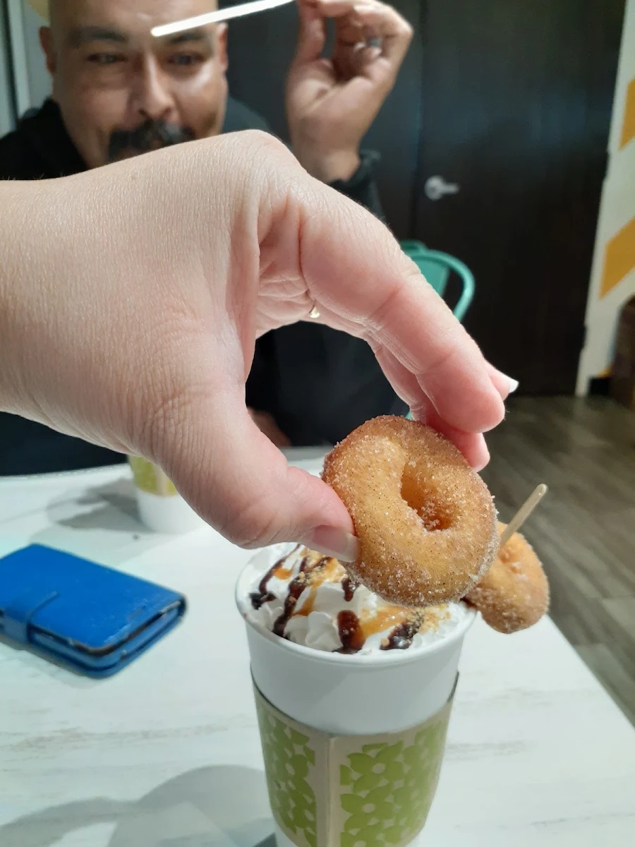 The Dapper Doughnut