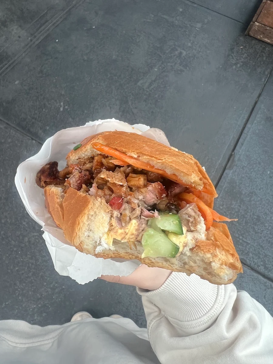 Banh MI FA Miu, T's Vietnamese Classics