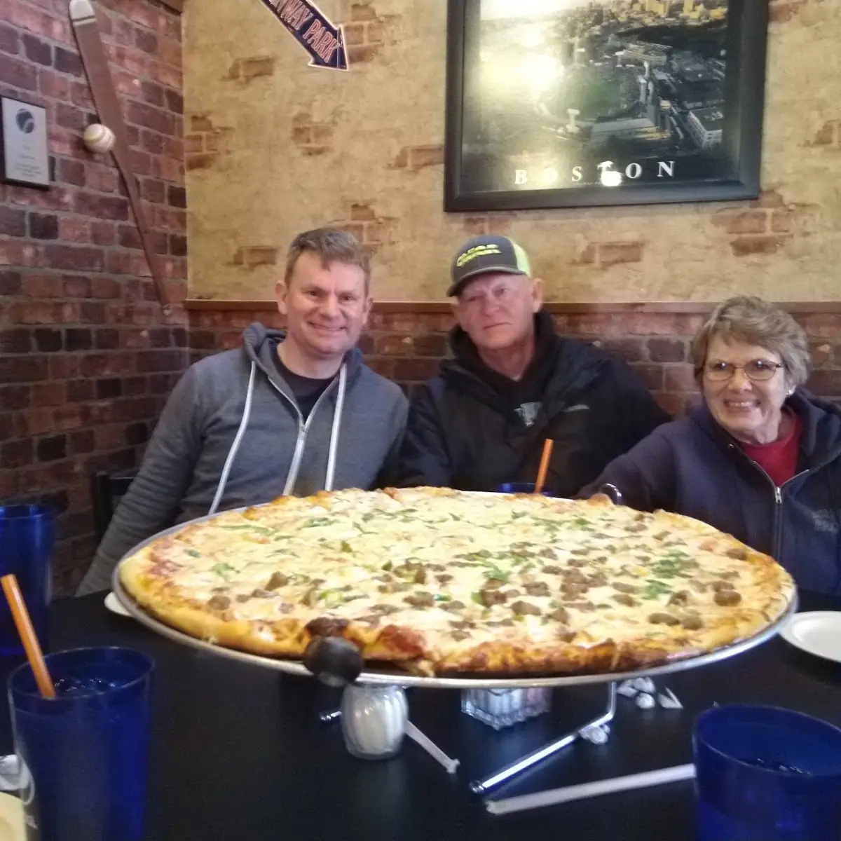 Big Mouth Pizza