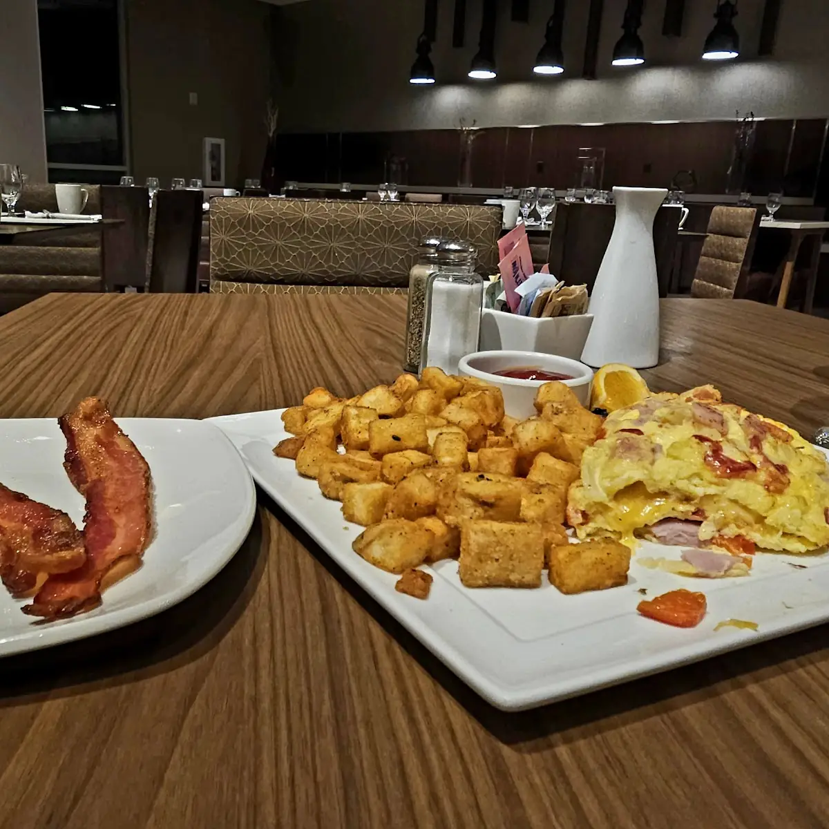 Denver Omelet with Side of Bacon