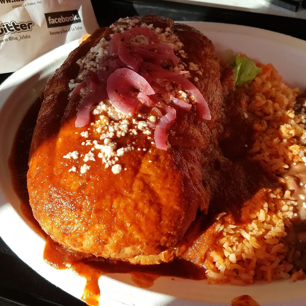 Torta Ahogada de Carnitas Estilo Jalisco