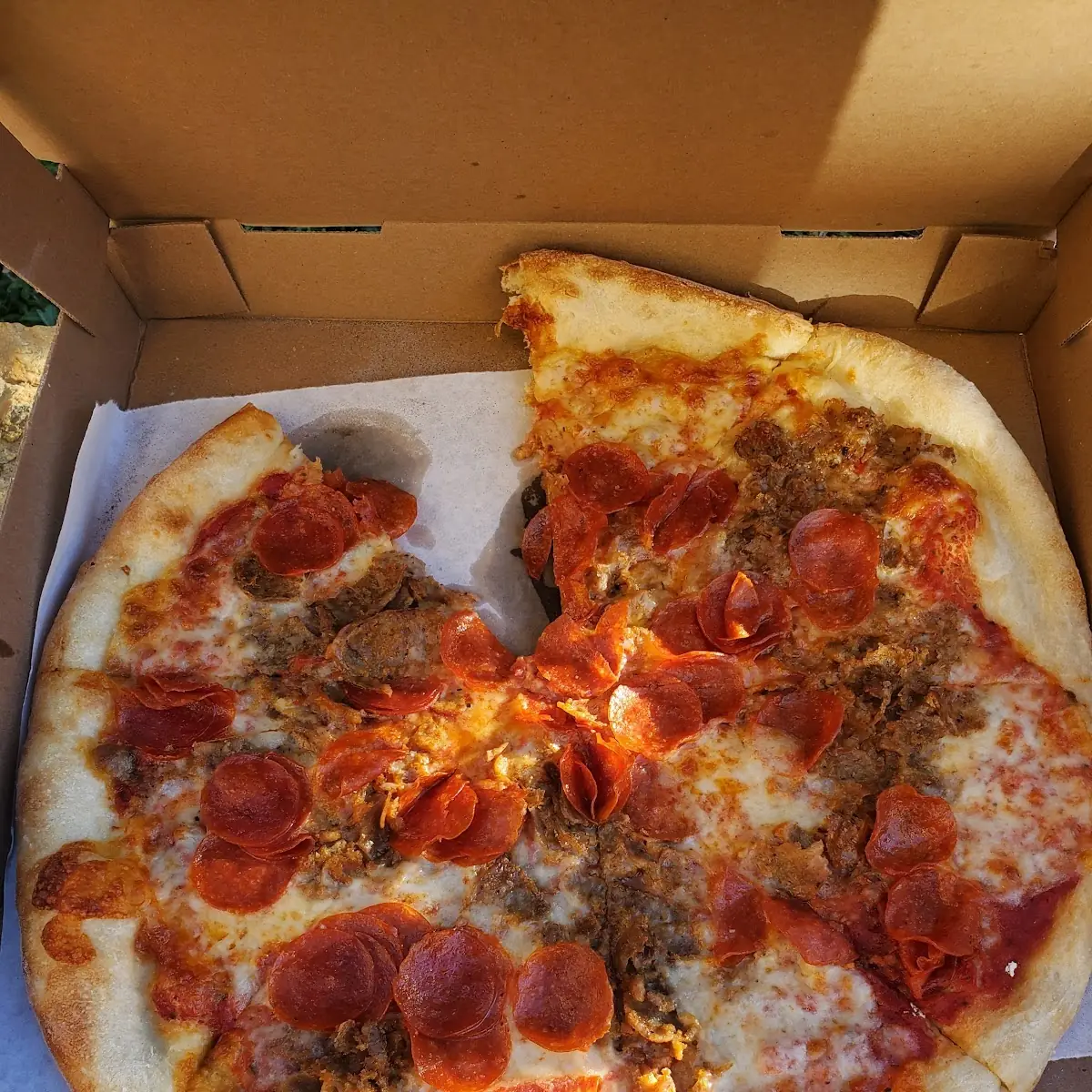 Meatball and Pepperoni Pizza