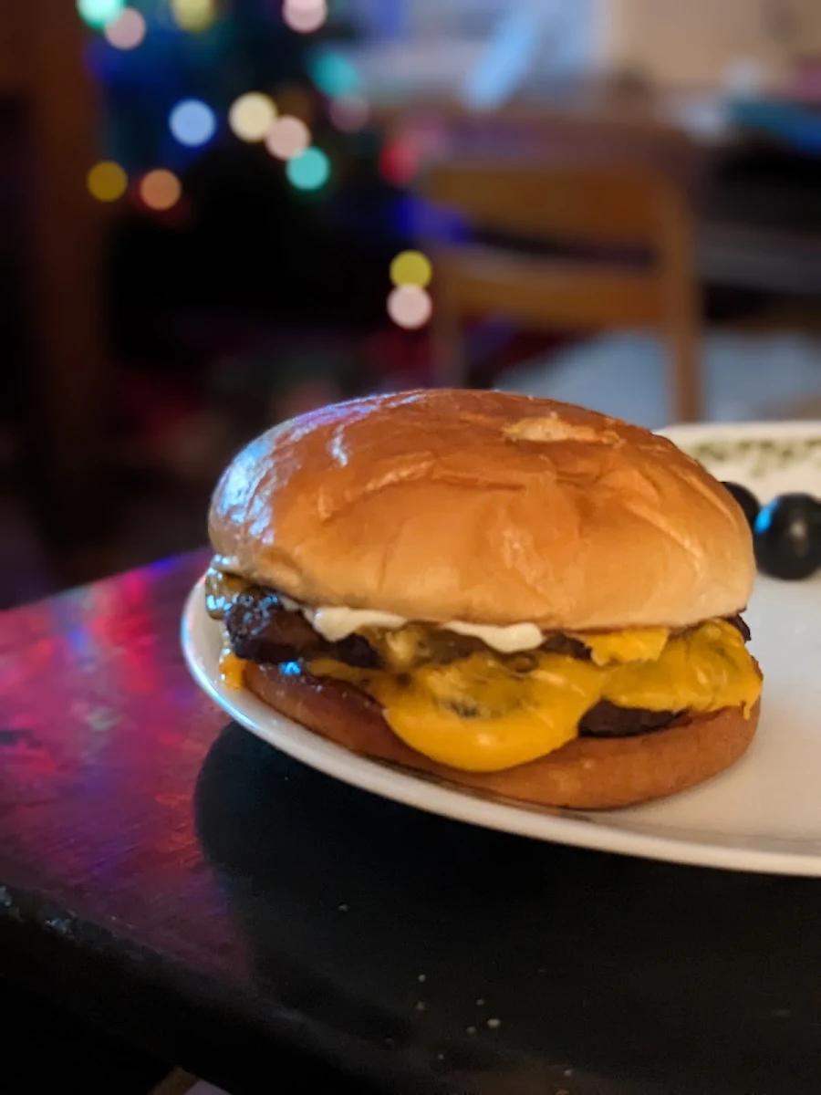 Double Cheeseburger