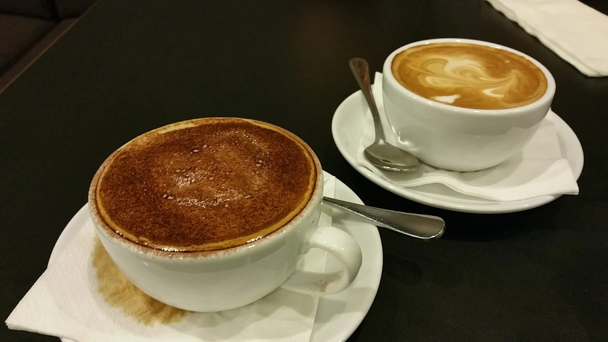 Cappuccino, Catalina Restaurant