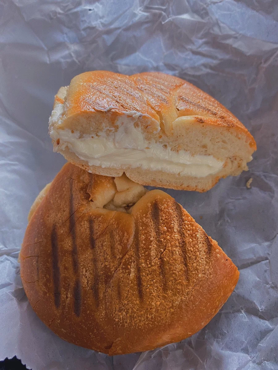 Toasted Plain Bagel with Cream Cheese