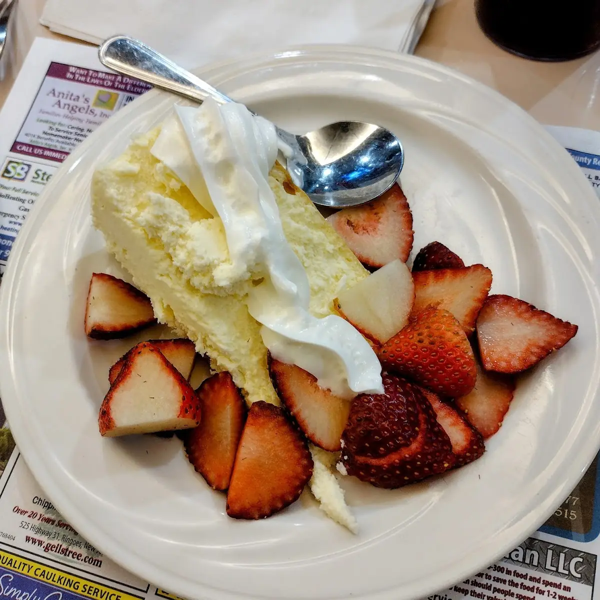 Cheese Cake with Fresh Strawberries